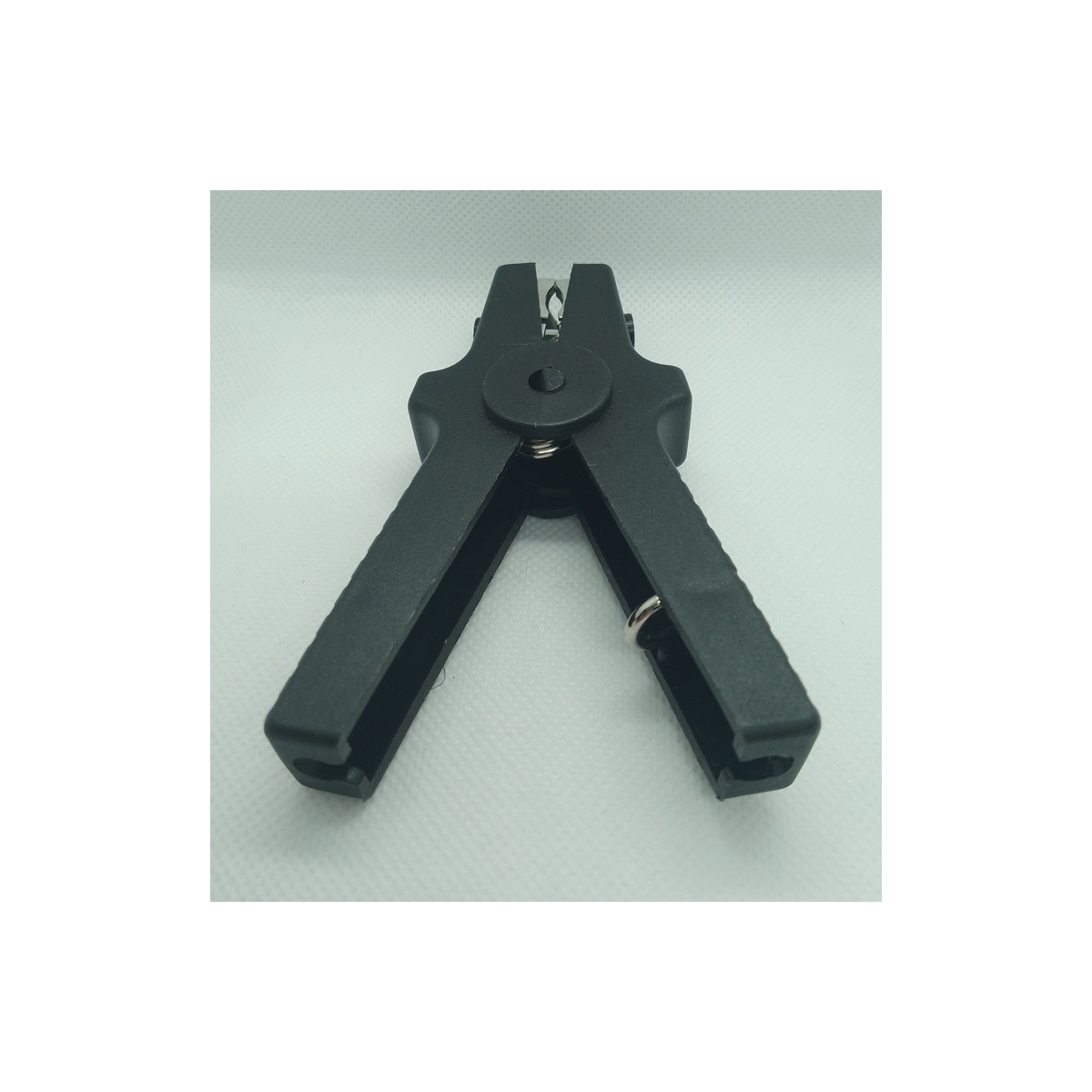 GARRA JACARE C/ISOL. GI 130 PRETO - FUSIBRAS MENOR